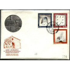 PORTUGAL, 1975, PATRIMÓNIO ARQUITECTÓNICO, CE#1268-70, FDC C/ MEDALHA